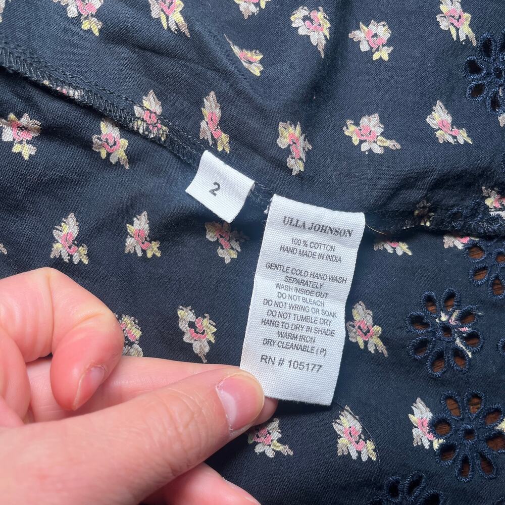 Ulla Johnson Blouse Top Ditsy Floral Eyelet Flutter Sleeve Black Size 2 - Picture 6 of 6
